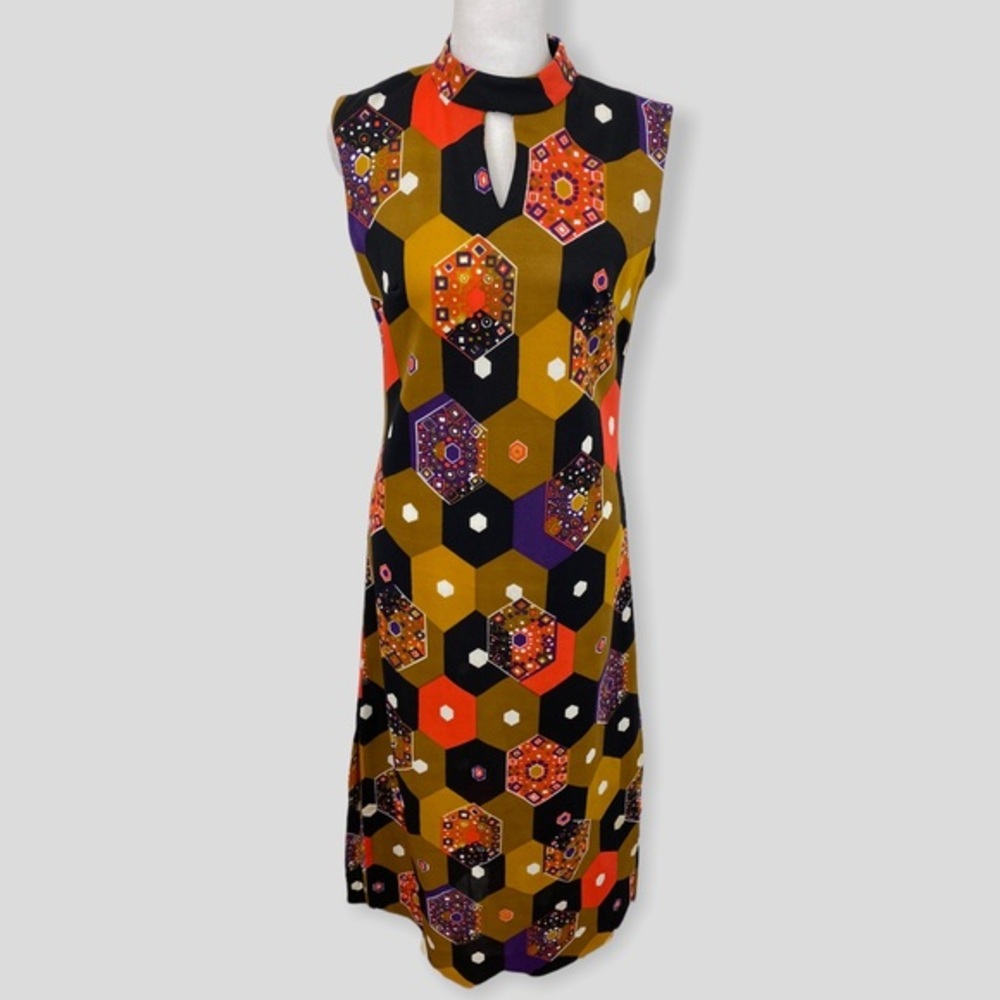 Vintage 70s Mod Geometric Honeycomb Side Slit Midi Dress